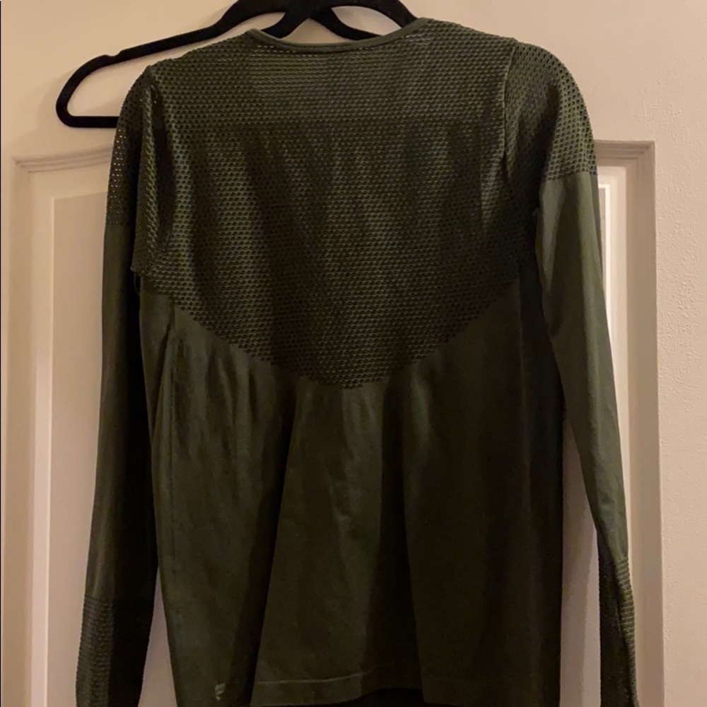 Fabletics long sleeve - Picture 3 of 3